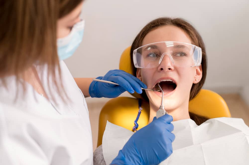 Fractured Tooth (Cracked Tooth): Causes and Treatments